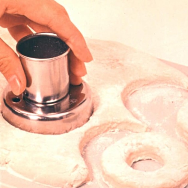 タイガークラウン ドーナツ型 STドーナツ抜型 小