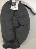 キャンドゥフード付マイクロビーズネックピローの画像
