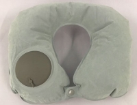 キャンドゥプッシュ式ネックピローの画像