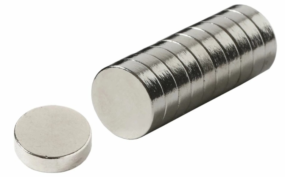 スマホメモリ専門店スターフォーカスのネオジム磁石 10mm×3mm 丸型 セットの画像