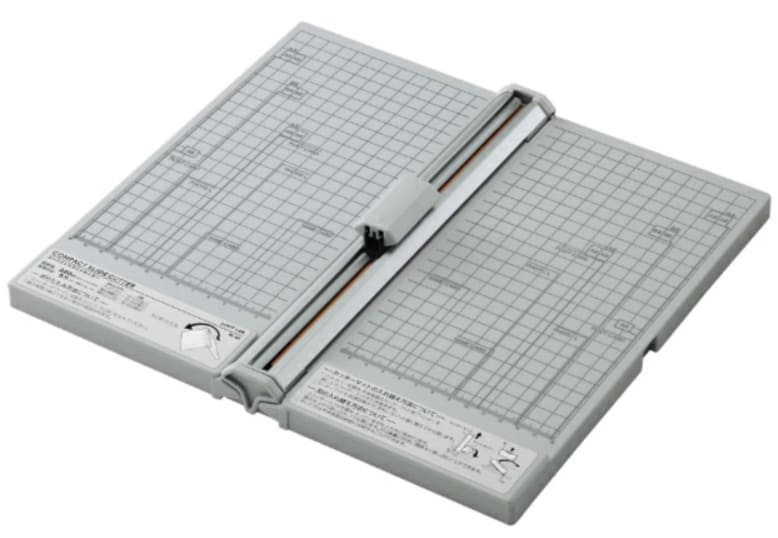 リヒトラブのペーパーカッターの画像