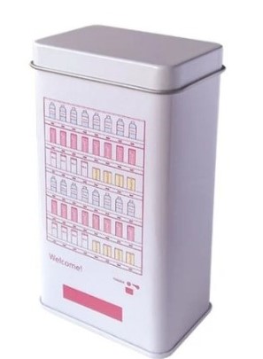 ダイソーのブリキ缶の画像