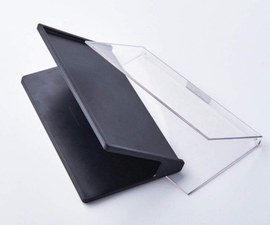 Haloyのネームプレートの画像