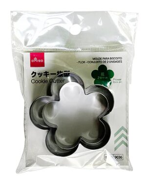 ダイソーのクッキー型の画像