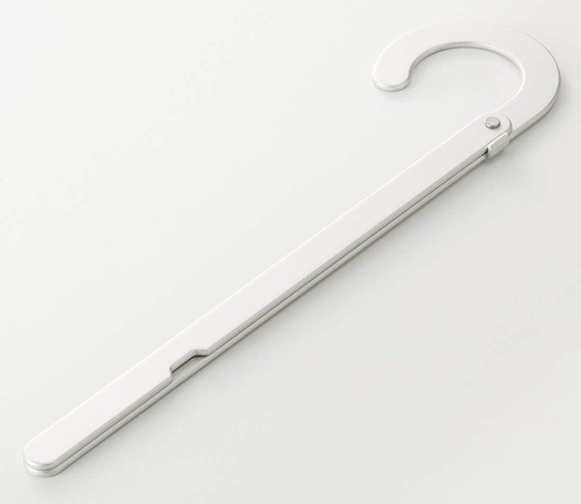 無印良品 携帯用アルミハンガー　折りたたみ時